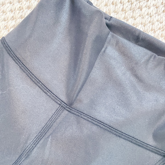 Lululemon shiny Women’s Black Leggings – Size 2 - Picture 4 of 7